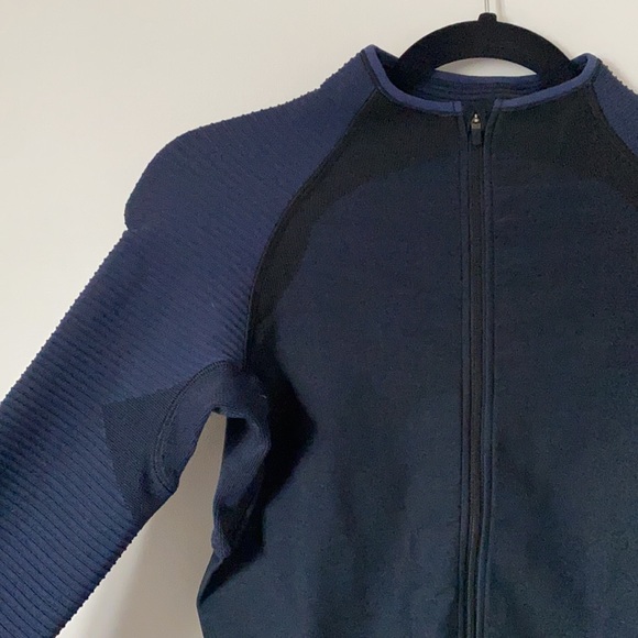 NIKE Ribbed Sweater - Picture 4 of 5